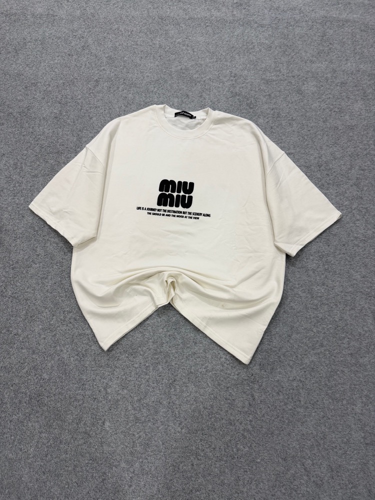 تیشرت miu miu 